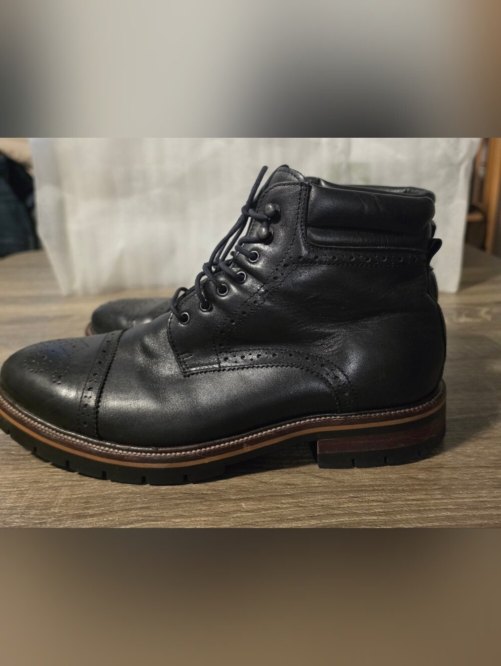 Johnston & Murphy XC Flex Cody Captoe Boot 20-5525 (Men) 9M Black F1 Rarely Worn